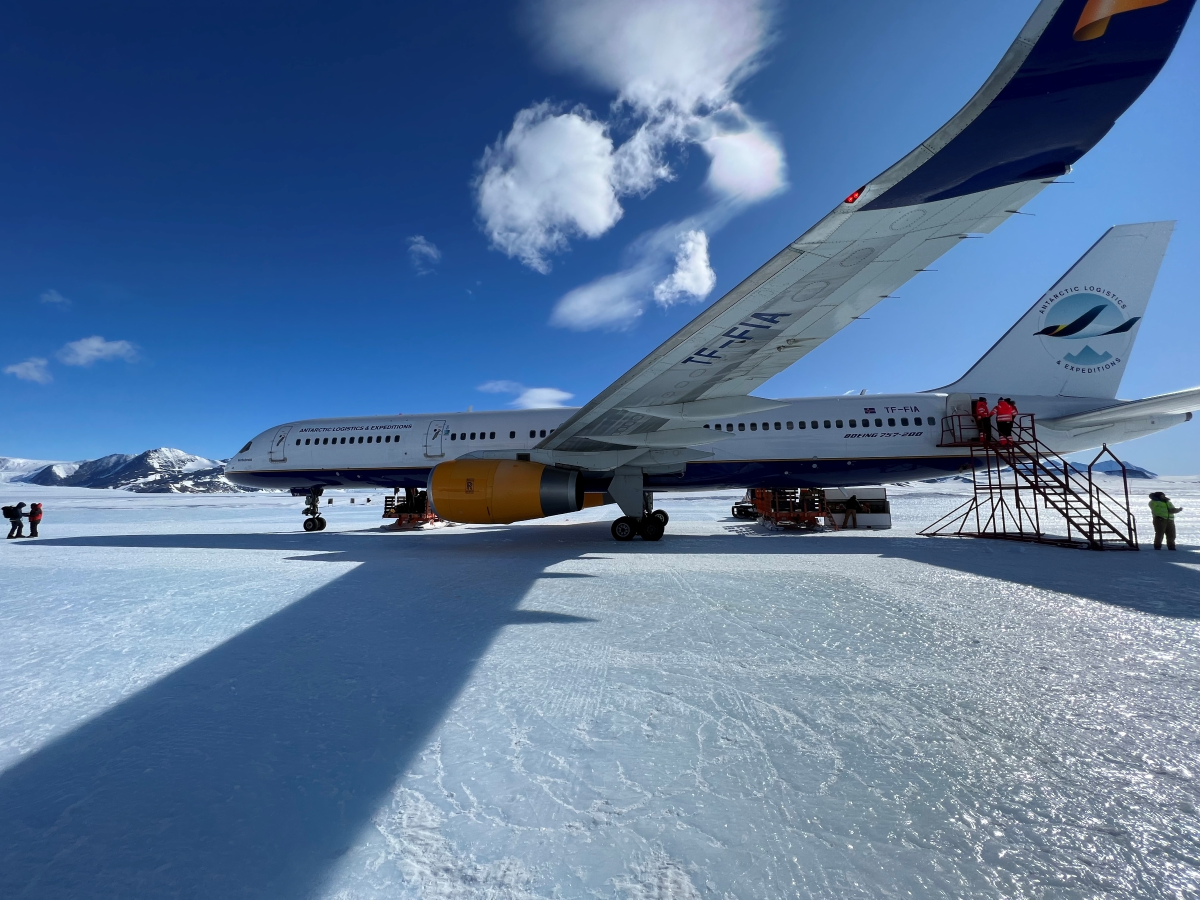 A passenger plan on the blue ice runway, Union Glacier