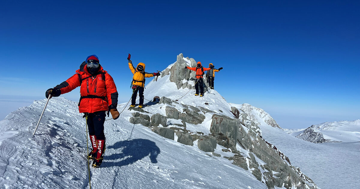 mt vinson expedition