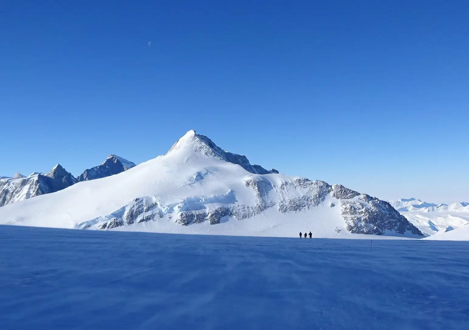 Adventure Consultants expedition photo 5