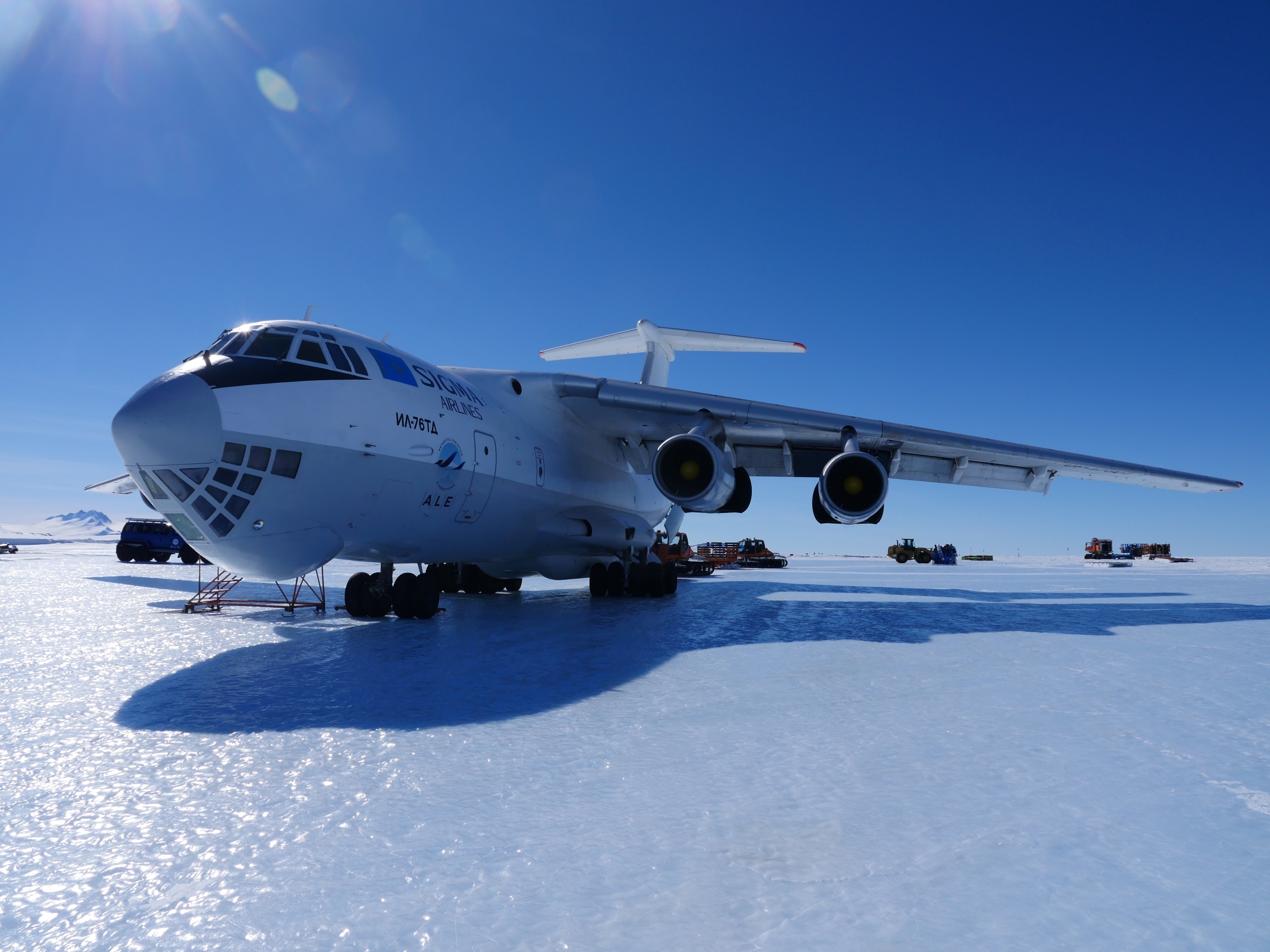 Ilyushin 76 aircraft in Antarctica