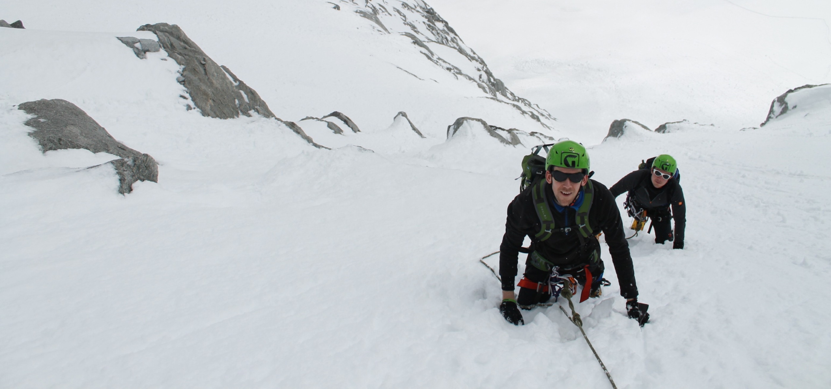 Learn to climb pitches on steep snow