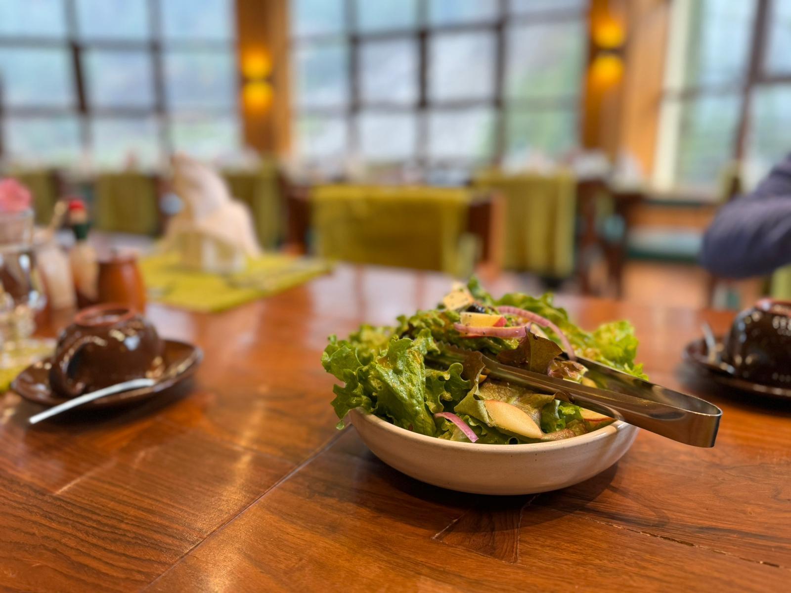 Sumptuous fresh food served all the way to Base Camp