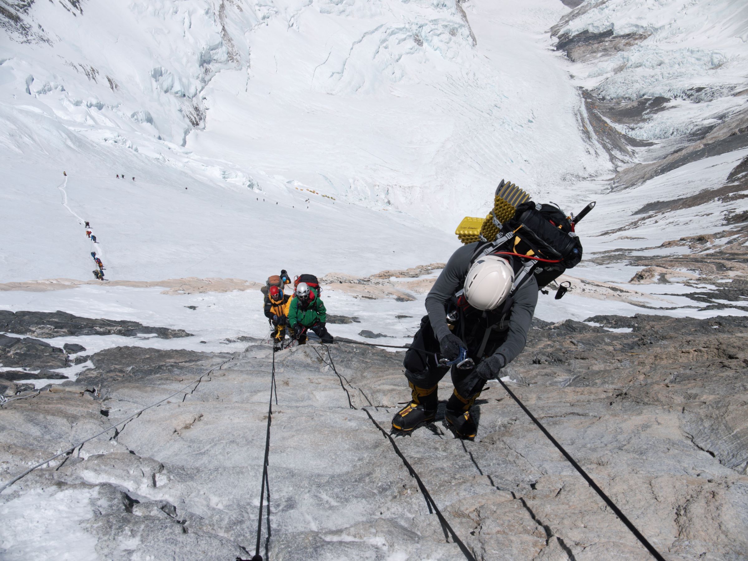 Climbing the yellow band on the Lhotse face