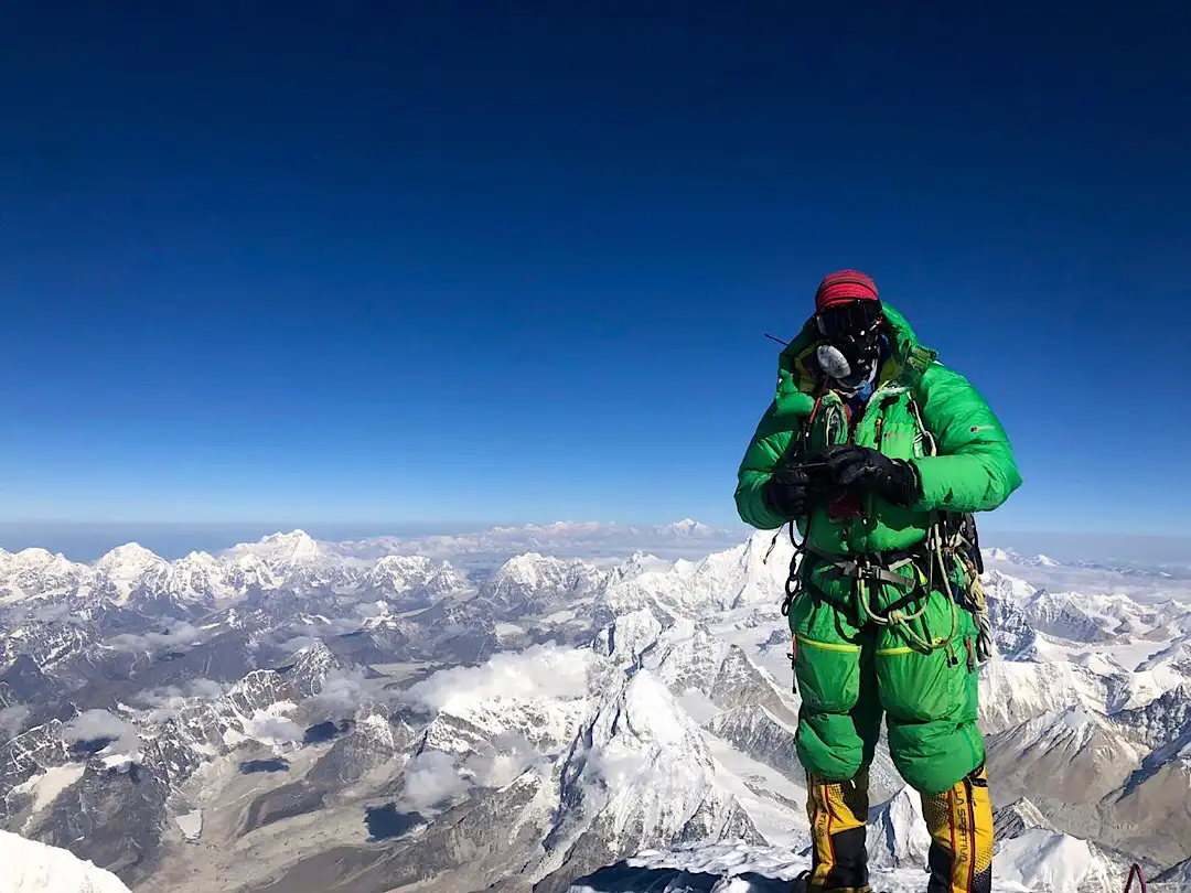 Adventure Consultants expedition photo 1
