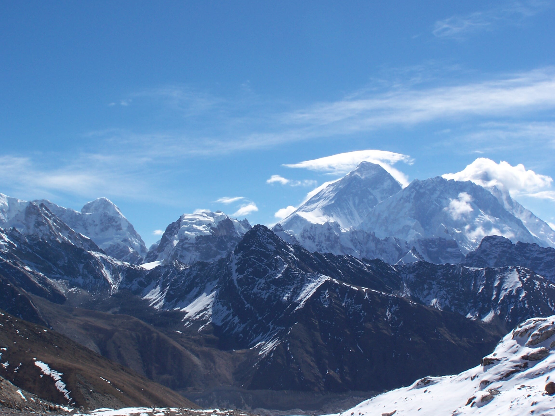 The best views of Mt Everest are from the Gokyo region