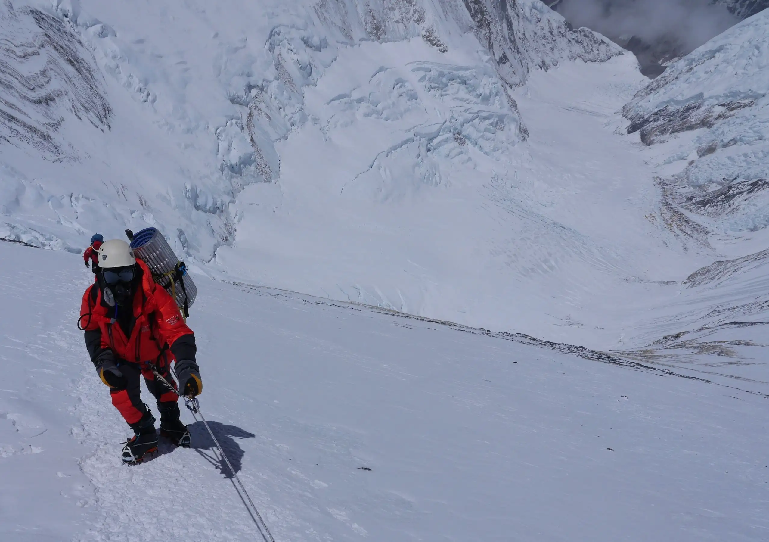 Adventure Consultants expedition photo 4