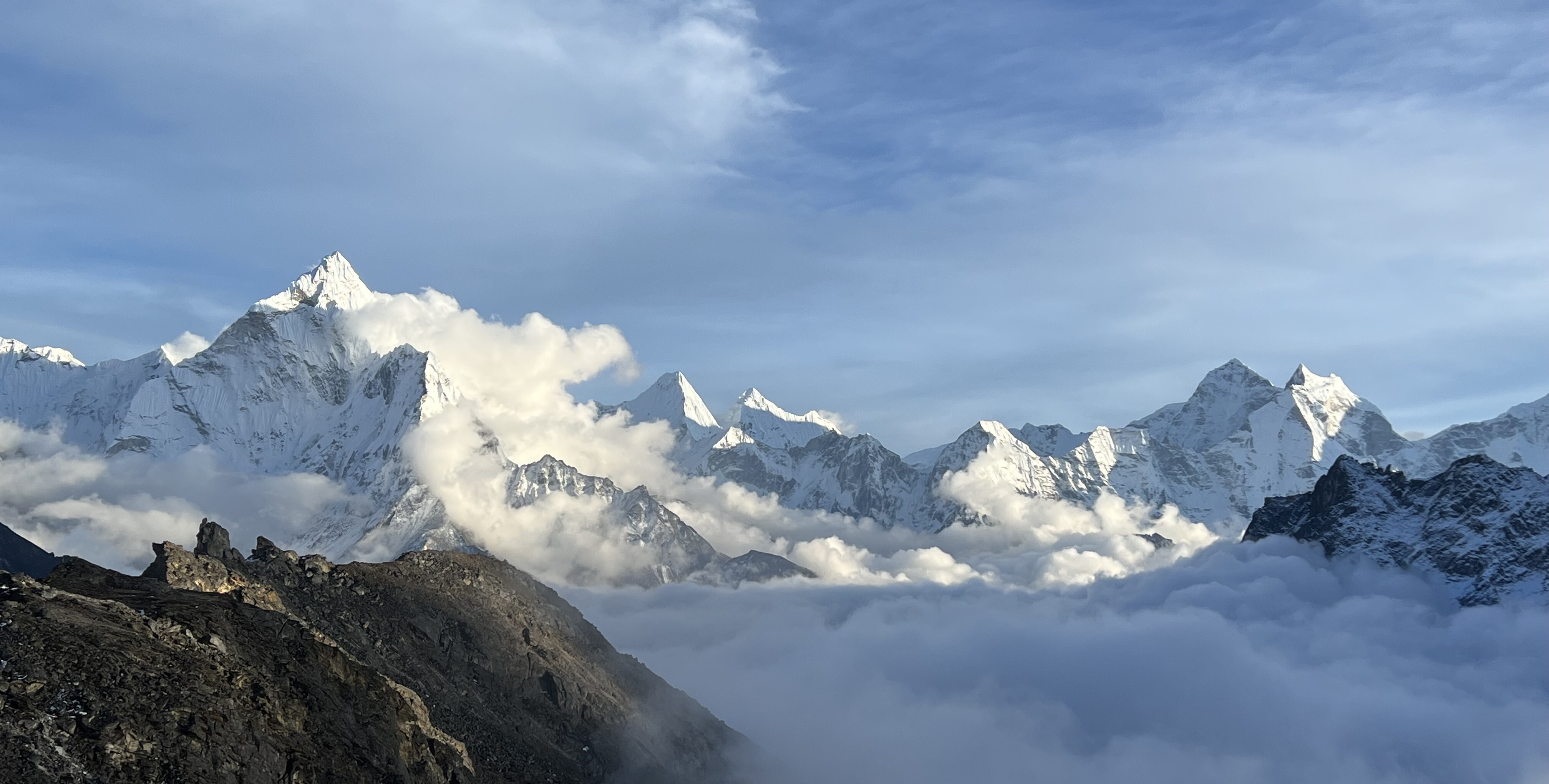 Life above the clouds at Lobuche high Camp
