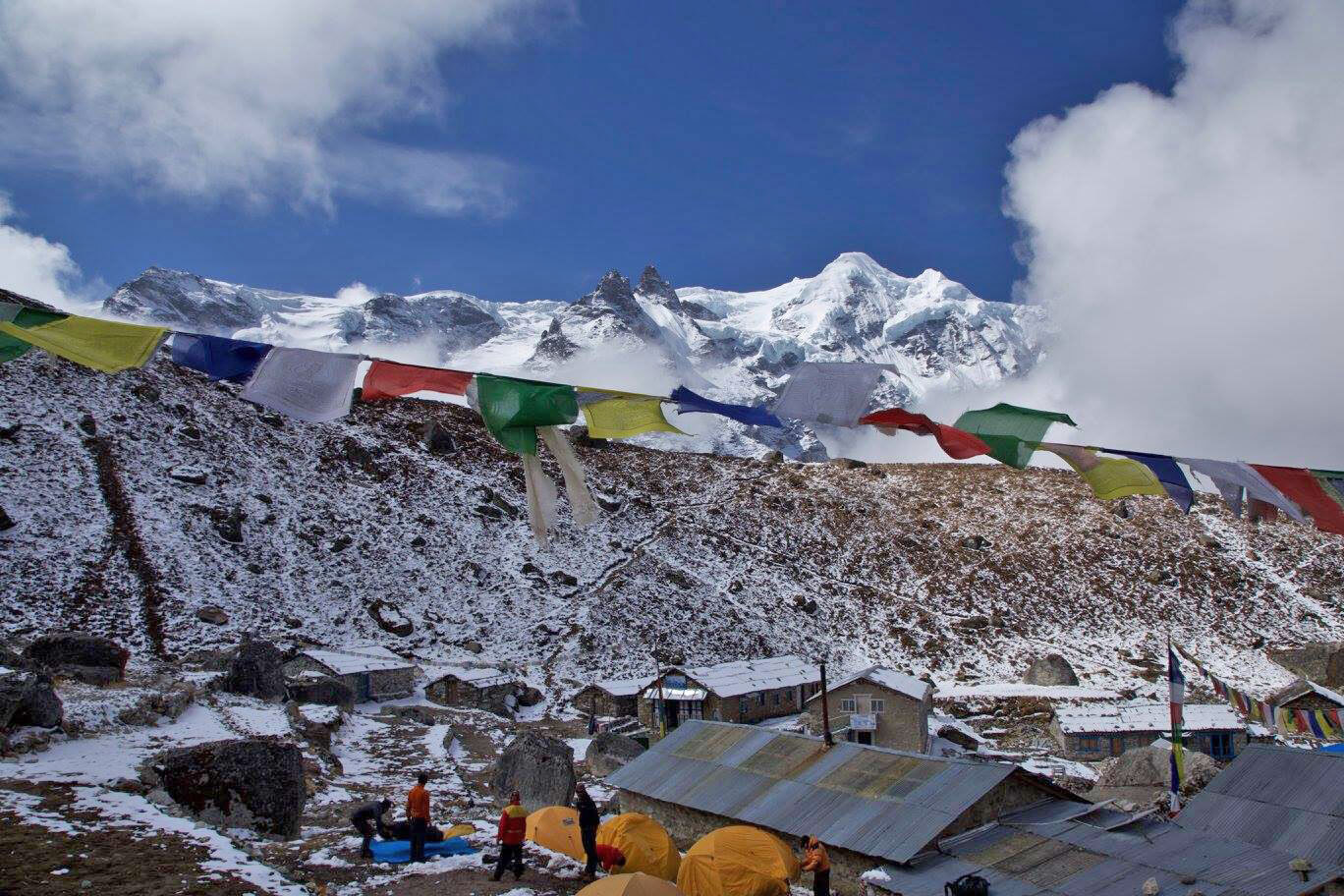 Mera Peak from Khare by Dean Staples 1368px