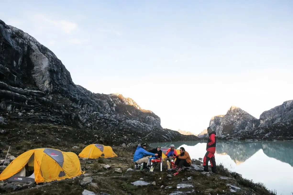 Adventure Consultants expedition photo 5